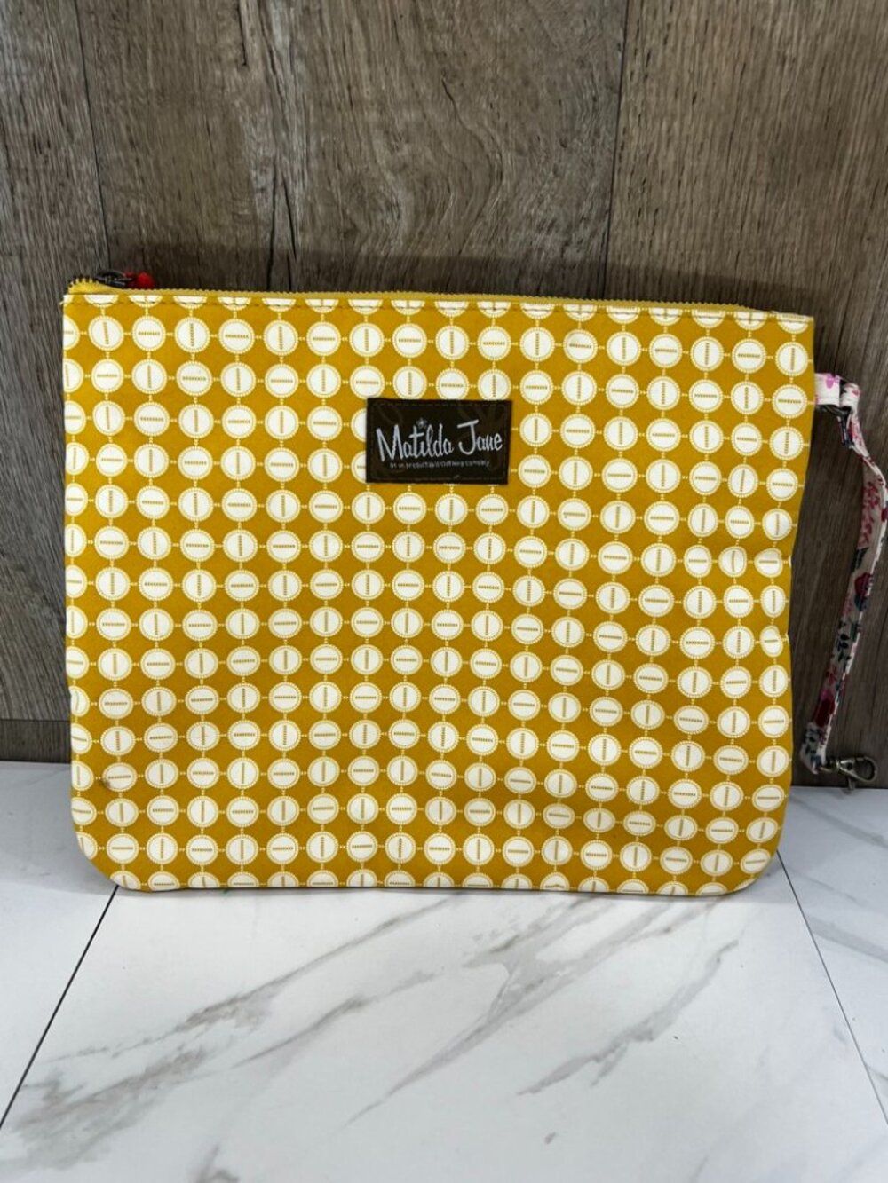 Matilda Jane Yellow White Geometric Clutch Wristlet Tassel Floral Lining Zip